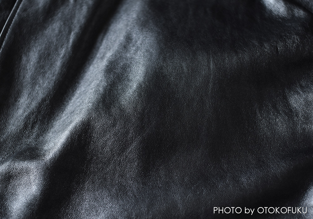 革の種類別！革ジャンのエイジング比較