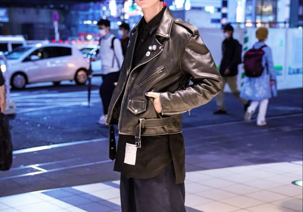 「ジャストサイズvsリラックスサイズ」革ジャンのサイジング、どう選ぶ？