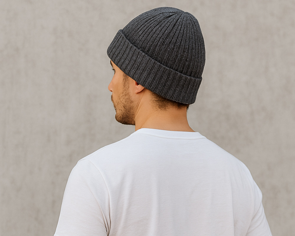 『真冬に革ジャンは着れるのか？｜寒い季節でも楽しむための着こなし術』