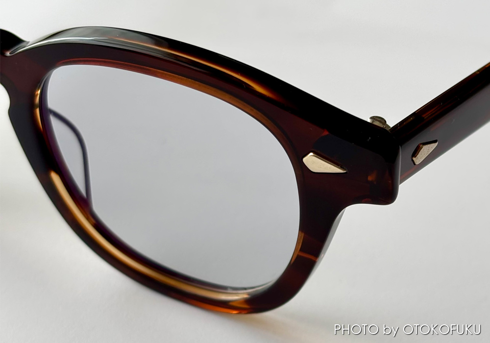 オトコフク流！革ジャンに合わせるメガネの選び方