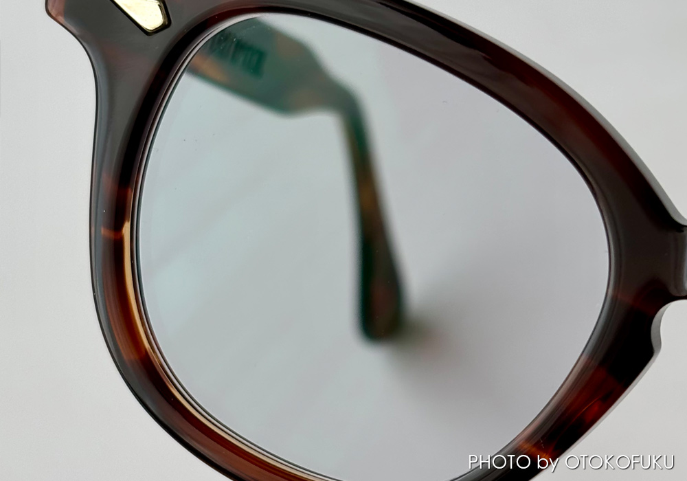 オトコフク流！革ジャンに合わせるメガネの選び方