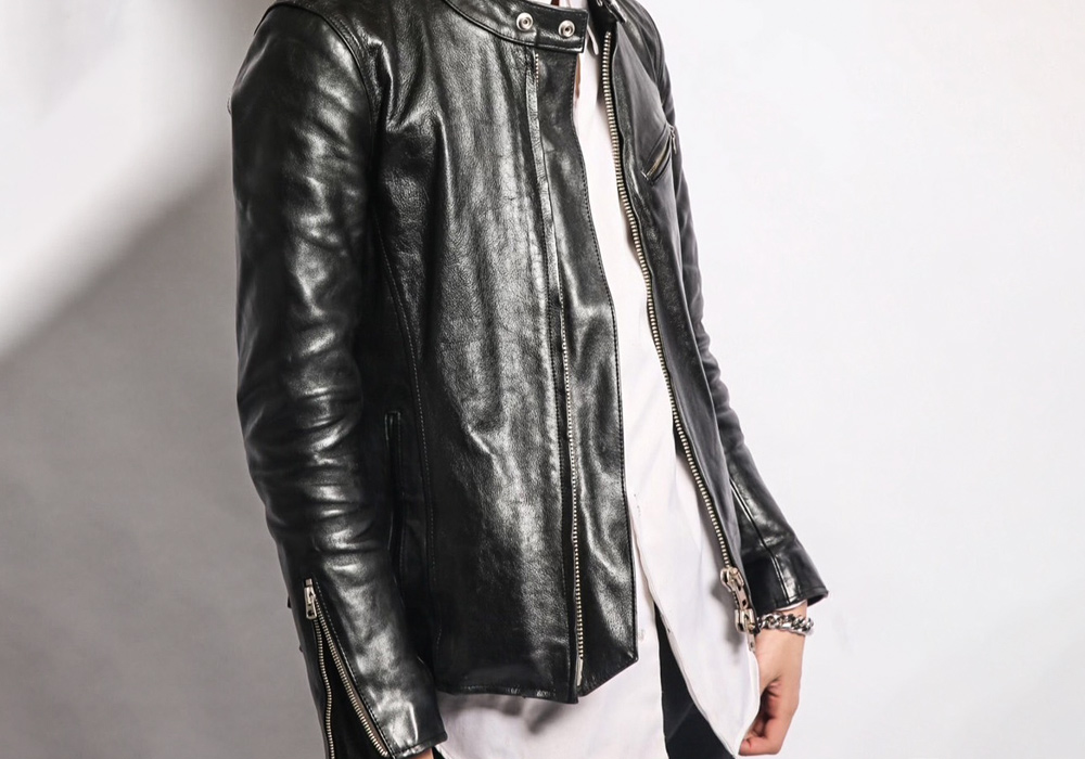 【GYLGインタビュー前編】GYLGデザイナーが語る“革ジャンづくりの原点”とは？